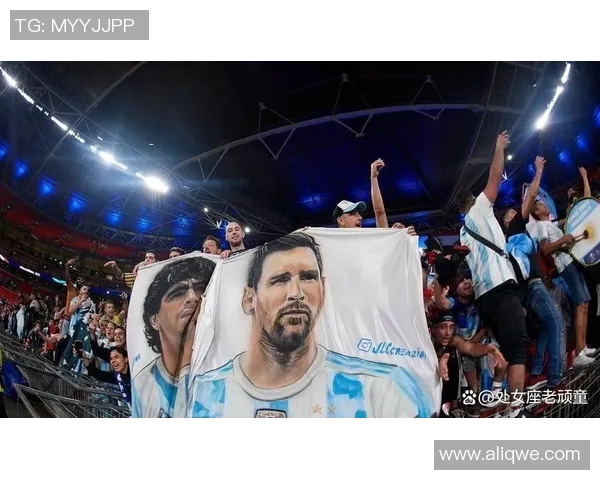 哪些足球球星以良好的球品著称深受球迷尊敬和喜爱