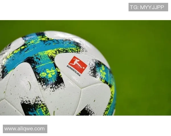 足球星卡代拍：了解这个足球文化现象